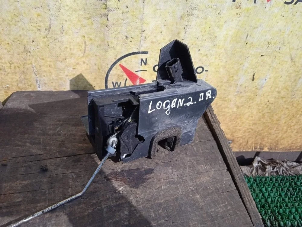 Замок двери Renault Logan 2017 805022808R L52 K7M812, передний правый
