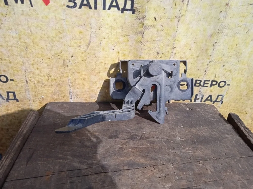 Замок капота Renault Logan 2017 656016651R L52 K7M812