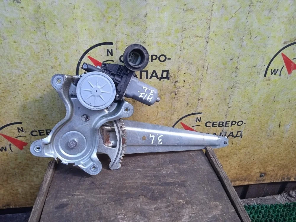 Стеклоподьемник Toyota Highlander 2012 6980442040 GSU45 2GRFE, задний левый