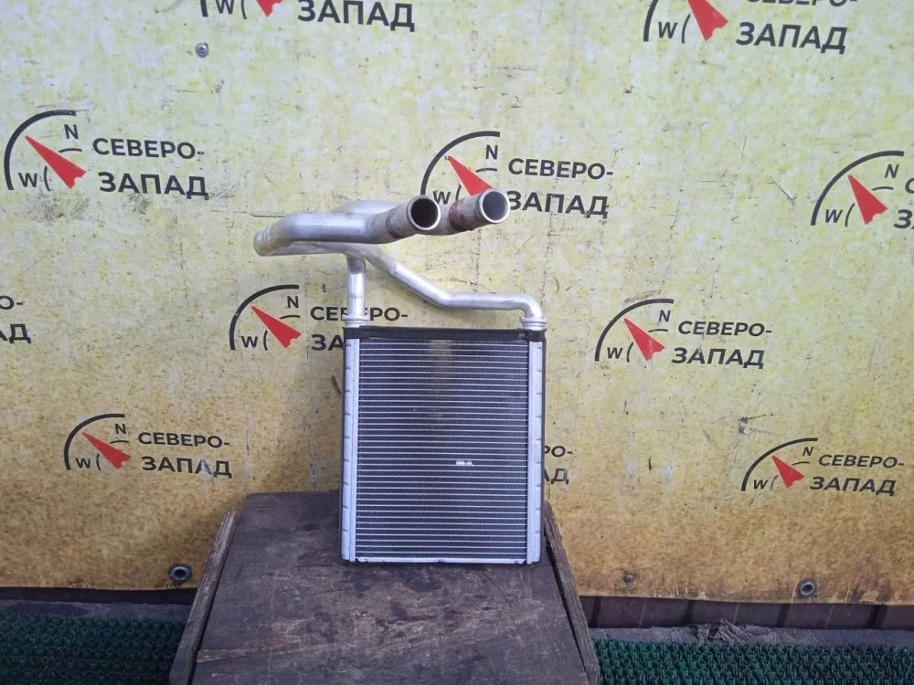 Радиатор печки Toyota Highlander 2012 8710733120 GSU45 2GRFE, передний