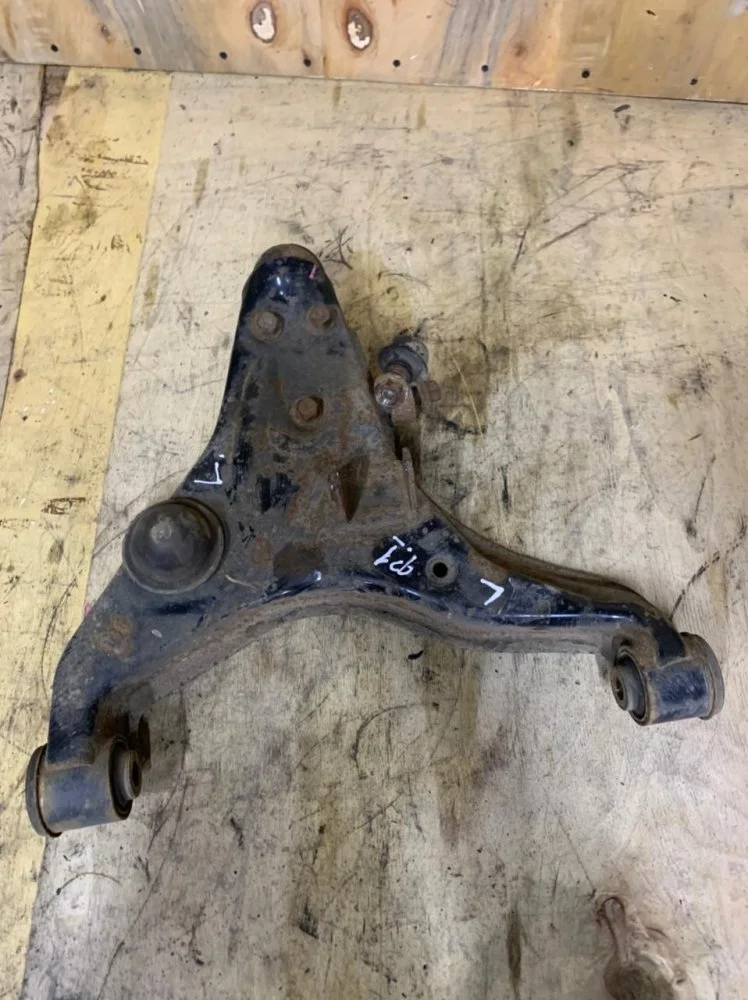 Рычаг Mitsubishi L200 2019 4013A471 SUV (4N15) UBT2985, передний левый