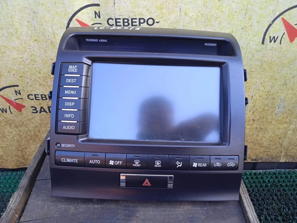Дисплей мультимедиа Toyota Land Cruiser 2009 8611160470 VDJ200 1VDFTV