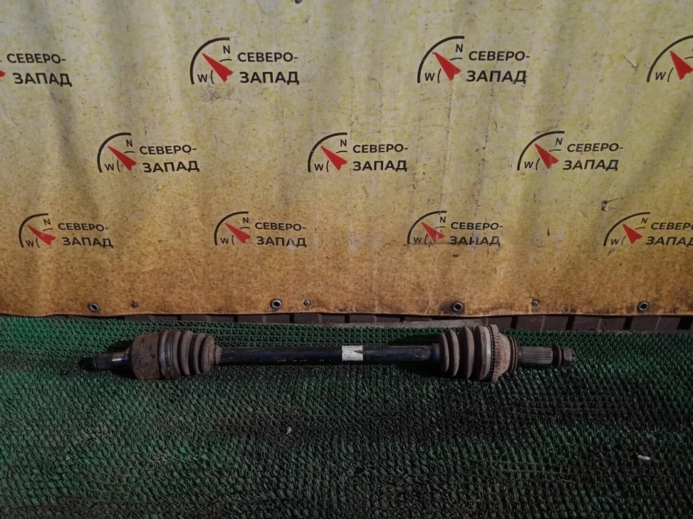 Привод Hyundai Santa Fe 2006 496002B010 CM G6EA, задний