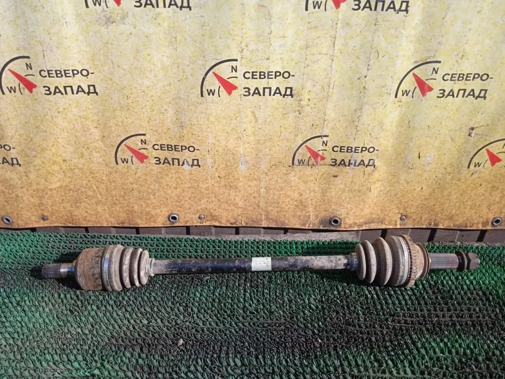 Привод Hyundai Santa Fe 2006 496002B010 CM G6EA, задний