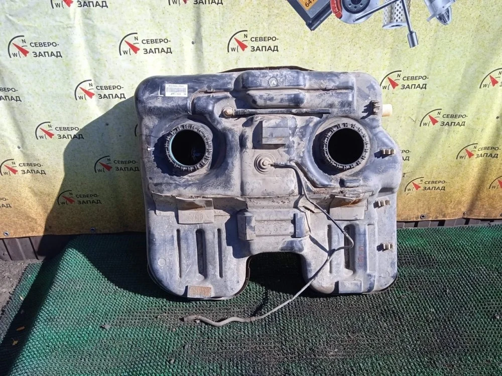 Бак топливный Hyundai Santa Fe 2006 311502B000 CM G6EA