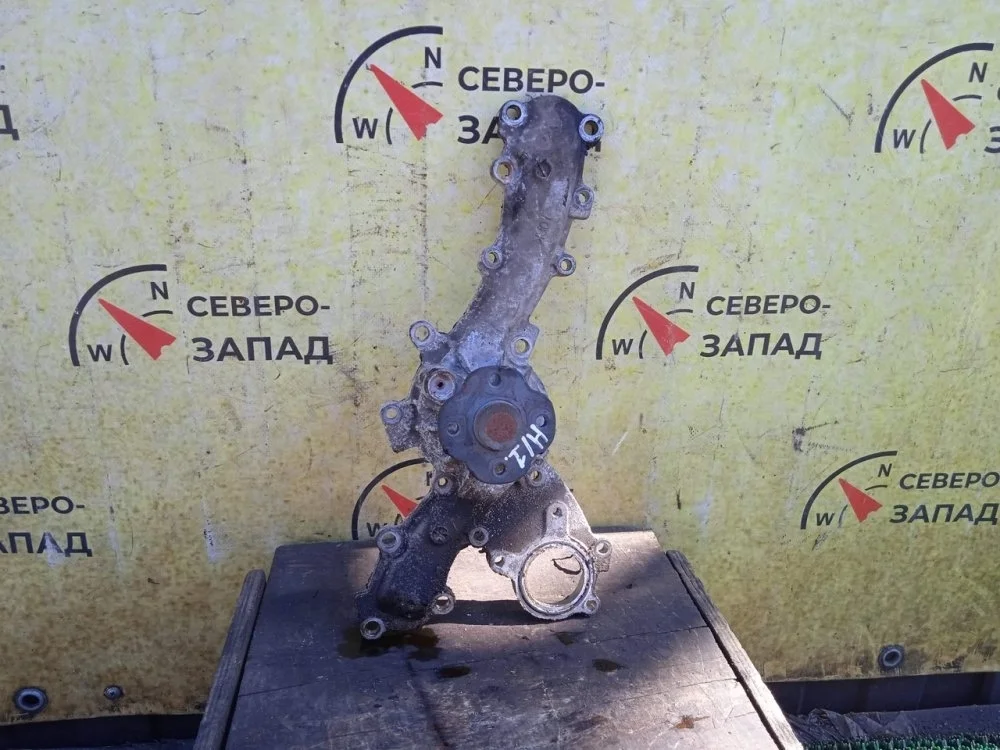 Помпа Toyota Highlander 2012 1610039456 GSU45 2GRFE