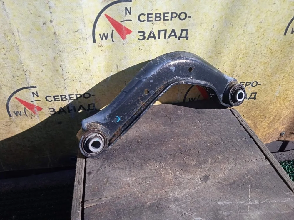 Рычаг поперечный Kia Optima 2018 55110C1100 JF G4ND, задний левый
