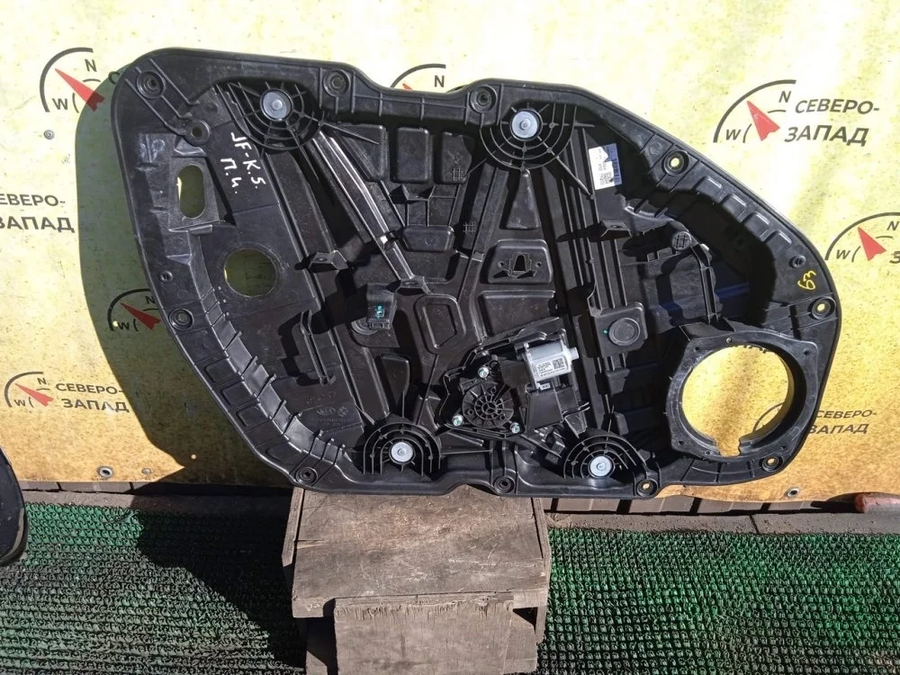 Стеклоподьемник Kia Optima 2018 82471D4000 JF G4ND, передний левый