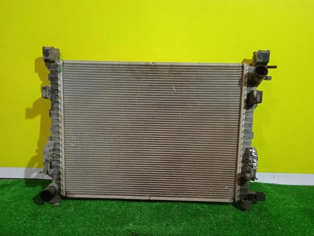 Радиатор охлаждения двс Renault Kaptur 2021 214108042R XHA H4M441