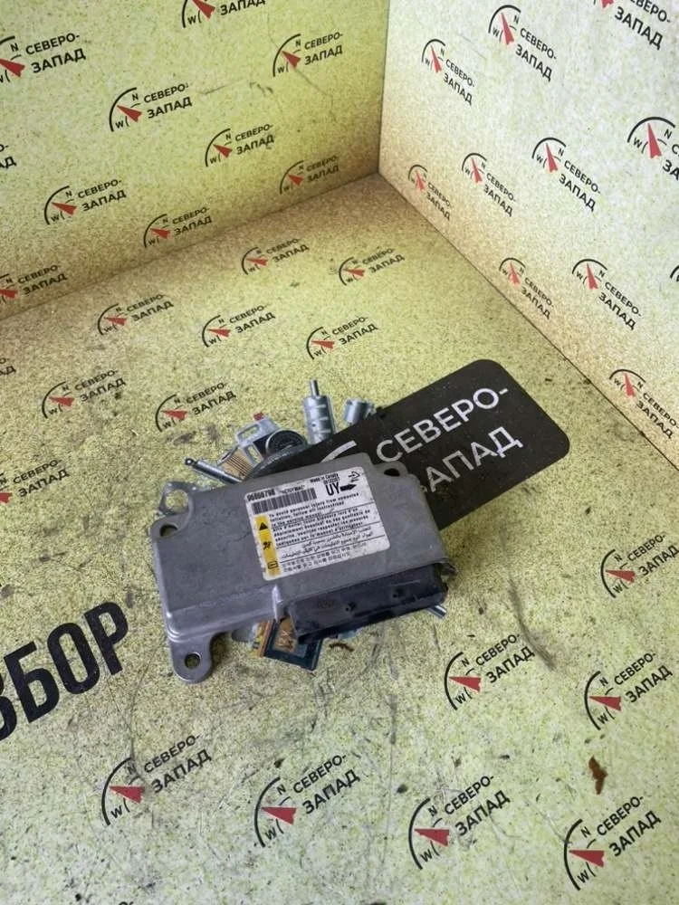 Блок airbag Chevrolet Captiva 2006-2011 96866798