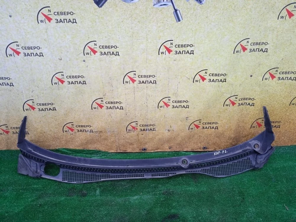 Жабо Renault Kaptur 2021 668118163R XHA H4M441