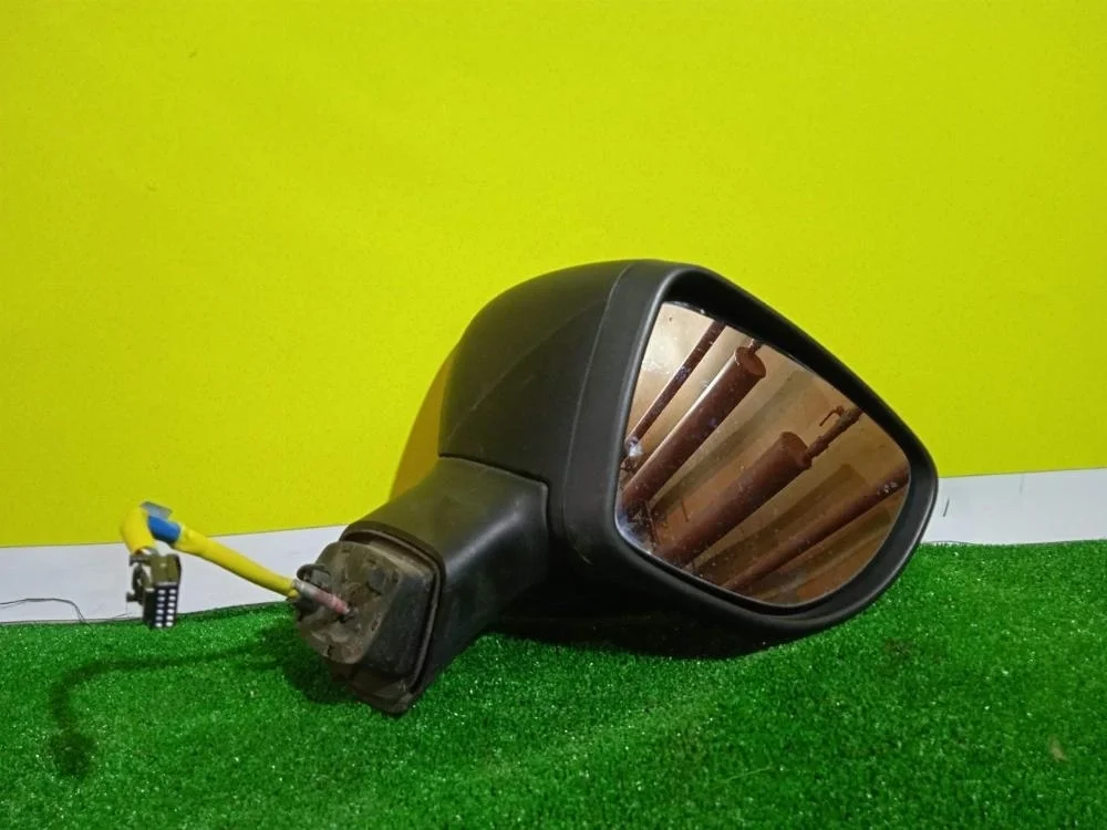 Зеркало Renault Kaptur 2021 963010936R XHA H4M441, правое