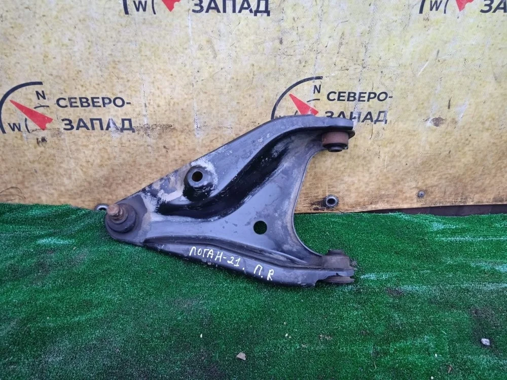 Рычаг Renault Logan 2016 545009976R L52 K7M812, передний правый