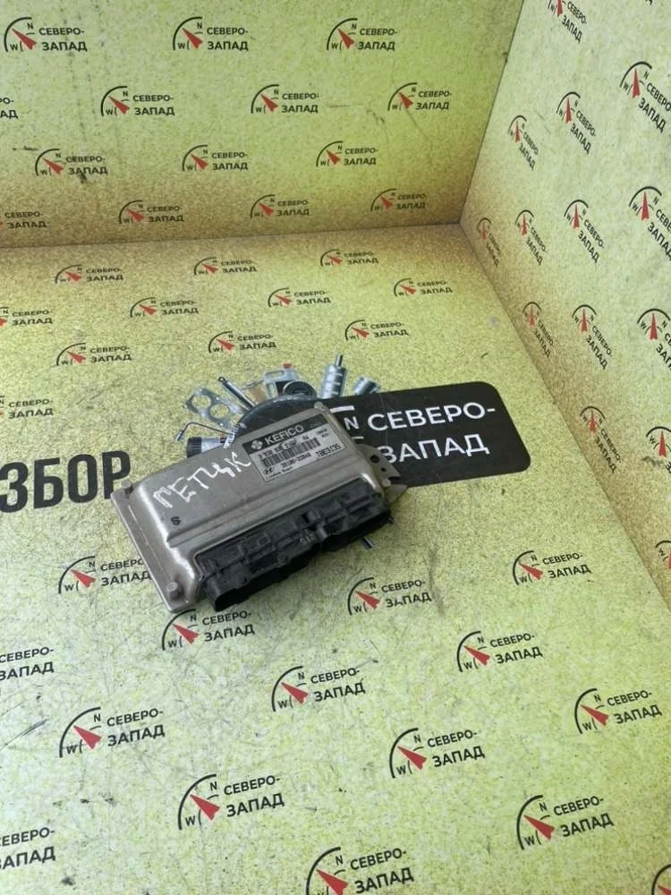Блок управления двигателем Hyundai Getz 2002-2010 3910622040