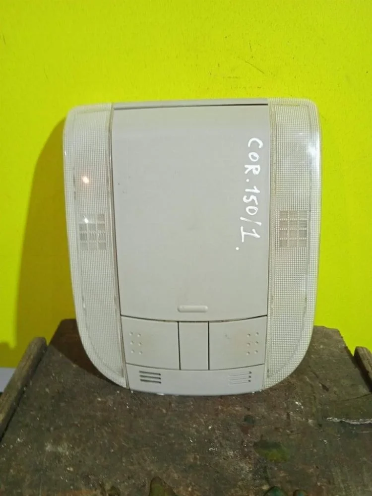 Плафон потолочный Toyota Corolla 2006 8126012150B0 150 1ZRFE