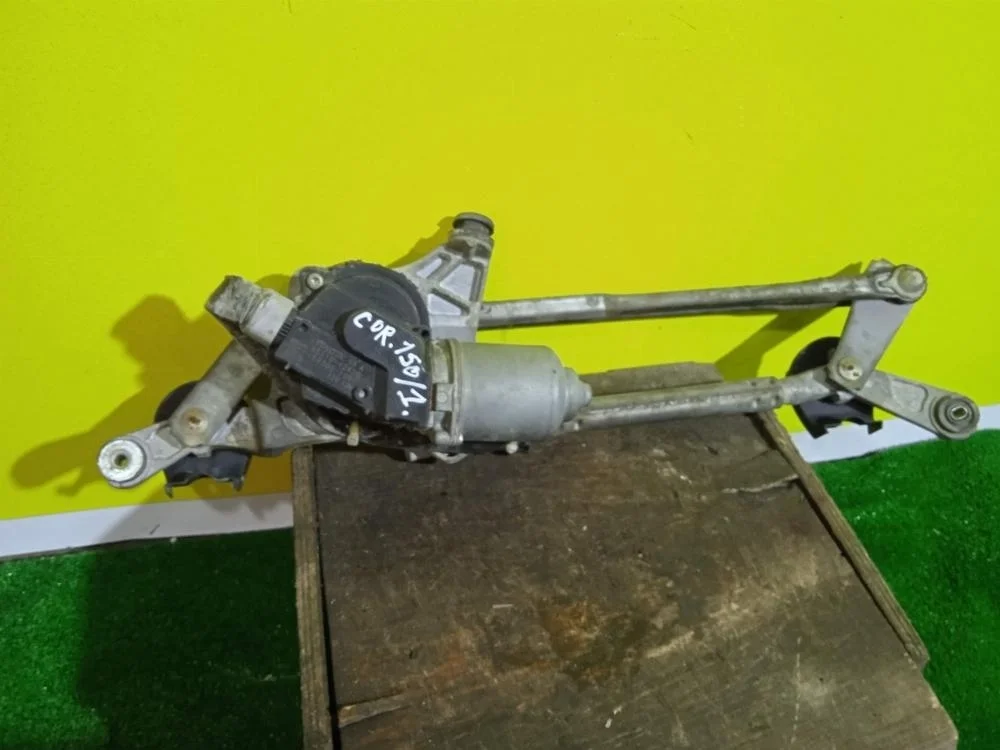 Стеклоочиститель Toyota Corolla 2006 8515012A30 150 1ZRFE, передний