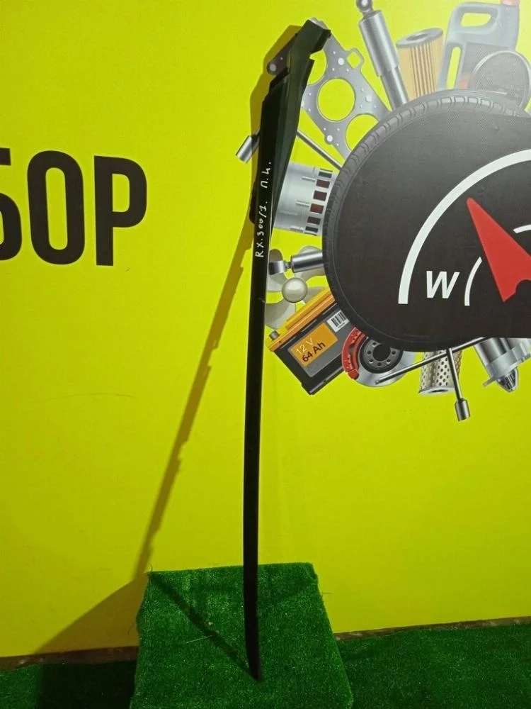 Молдинг лобового стекла Lexus RX300 2018 7553648010 AGL25L 8ARFTS, левый