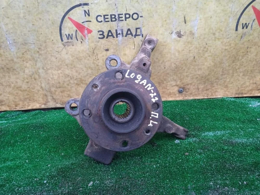 Кулак поворотный Renault Logan 2019 400158414R L52 K7M812, левый