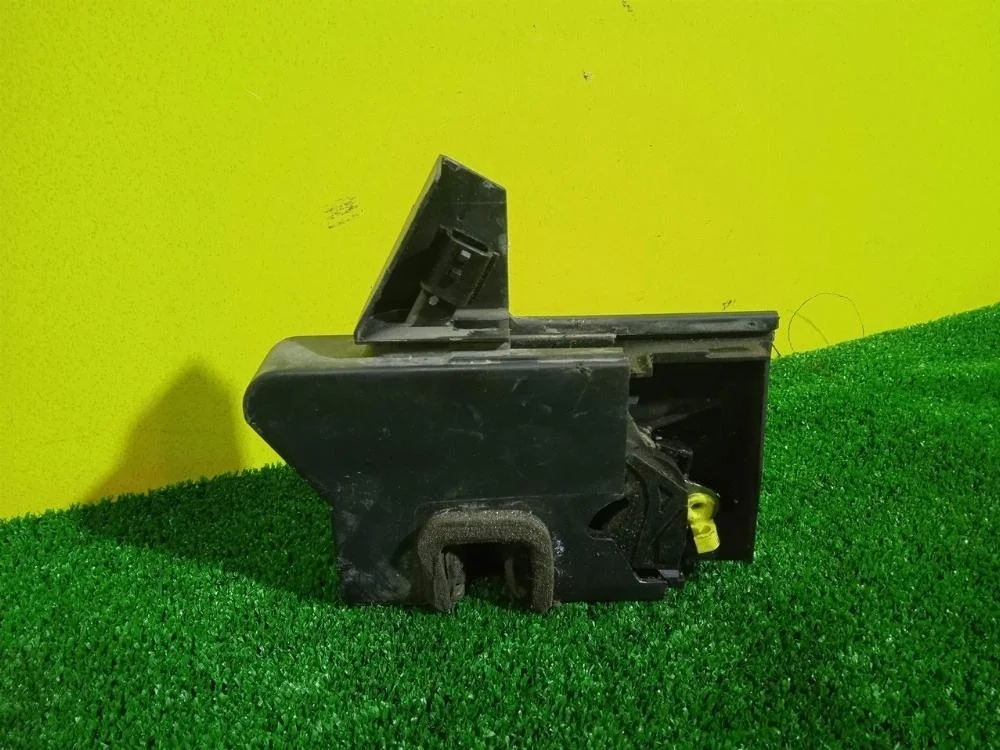 Замок двери Renault Logan 2019 805034719R L52 K7M812, передний левый