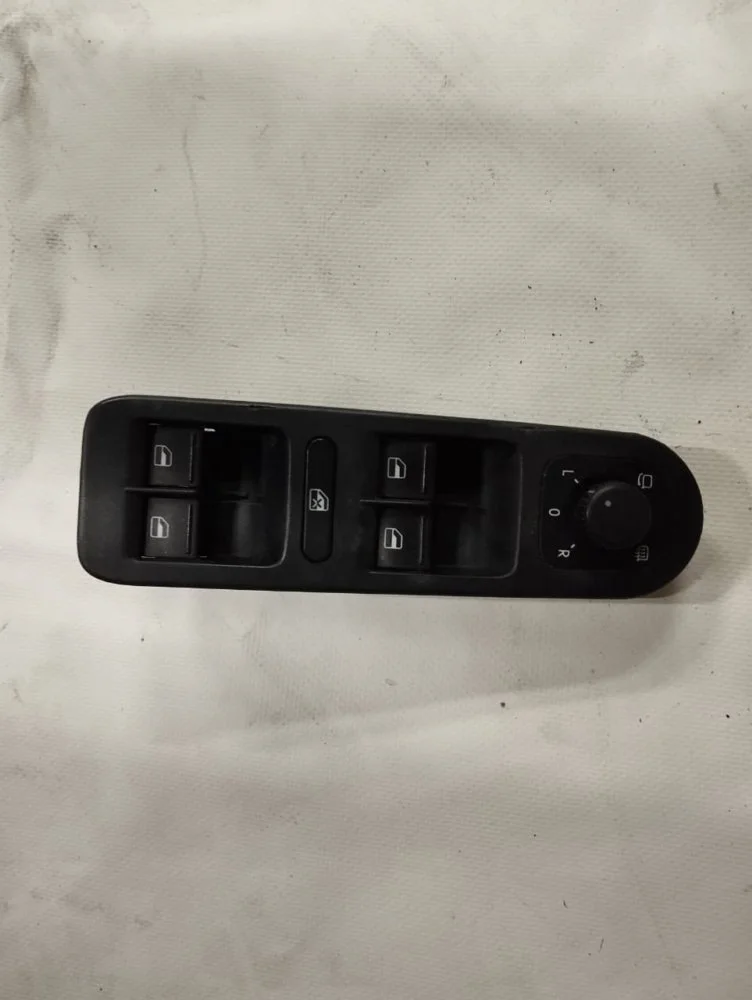 Блок управления стеклоподъемниками Volkswagen Amarok 2016 1K4959857CREH CSHA