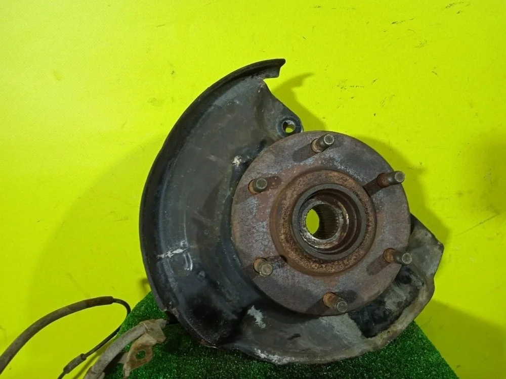 Кулак поворотный Mitsubishi Pajero Sport 2010 3870A109 KH 4D56-6-DEL, передний левый