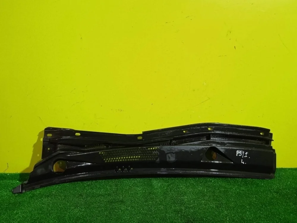 Жабо Mitsubishi Pajero Sport 2010 MN117709 KH 4D56-6-DEL, левое