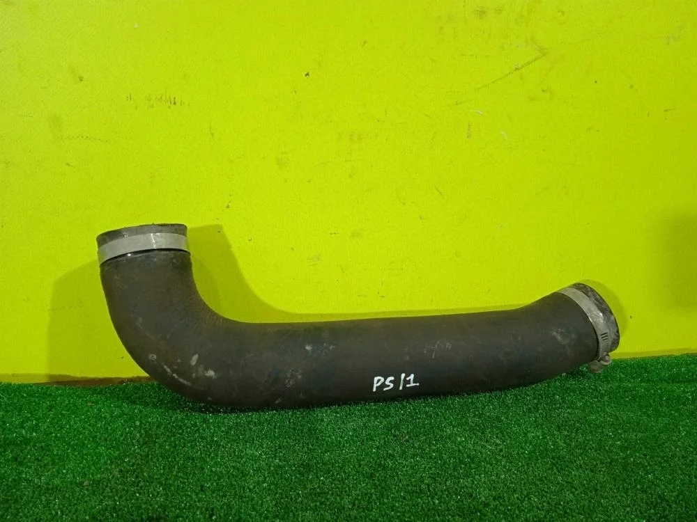 Патрубок интеркулера Mitsubishi Pajero Sport 2010 1505A511 KH 4D56-6-DEL, левый