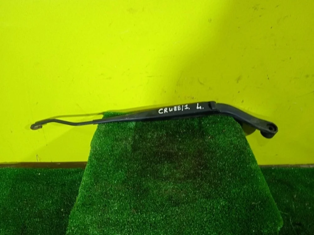 Поводок стеклоочистителя Chevrolet Cruze 2012 95971328 J300 F16D3, левый