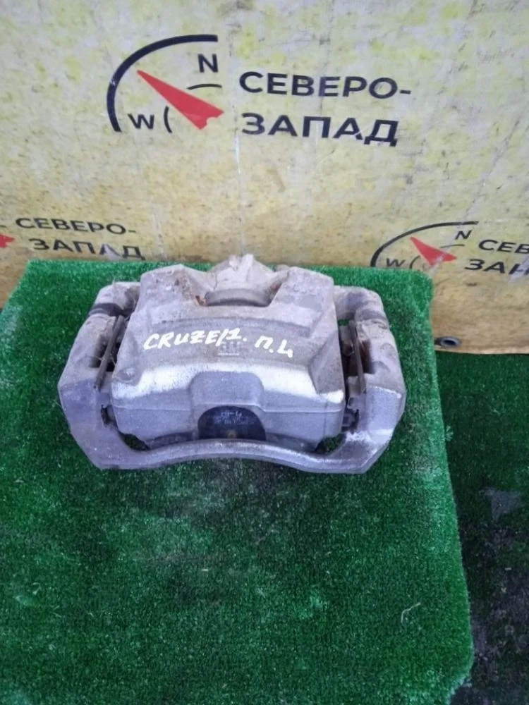 Суппорт Chevrolet Cruze 2012 13301189 J300 F16D3, передний левый