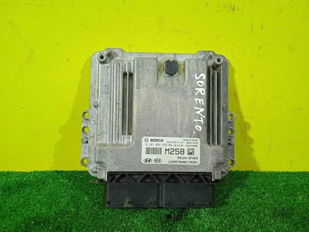 Блок управления двигателем Kia Sorento 2020 391242FMM3 UM D4HB