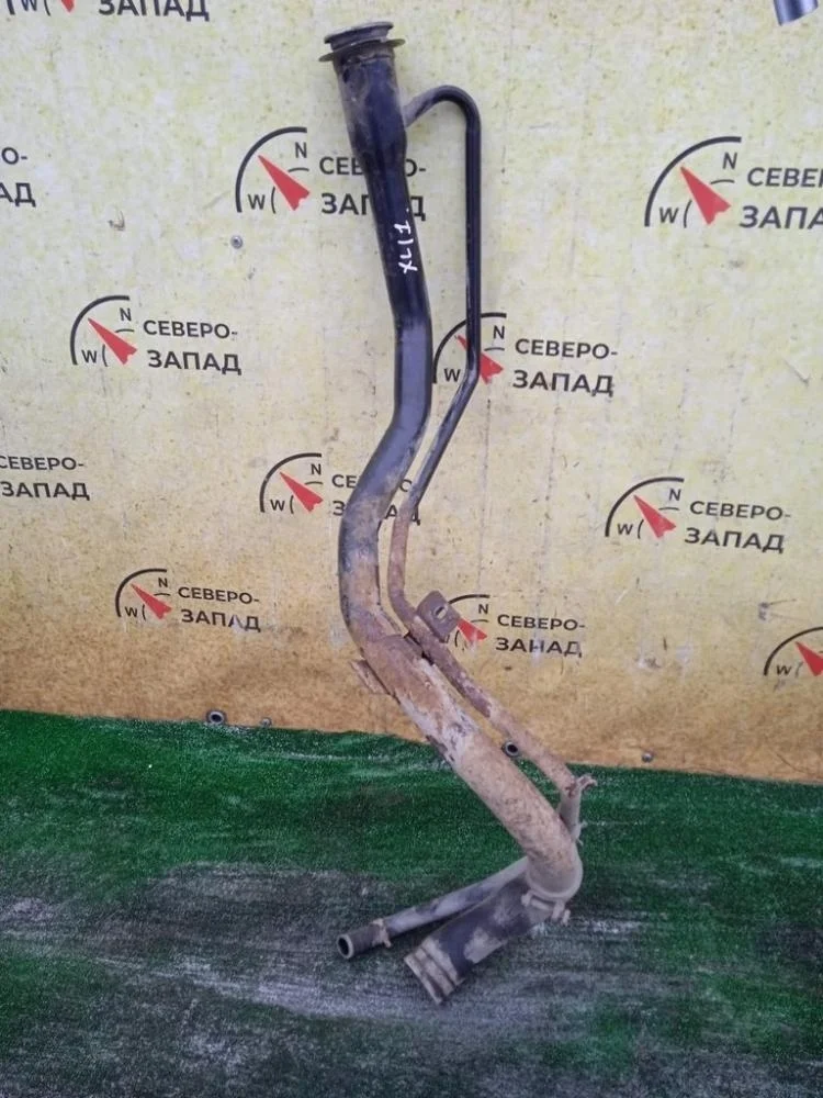 Горловина топливного бака Mitsubishi Outlander Xl 2007 1710A025 CW 6B31-0-70L