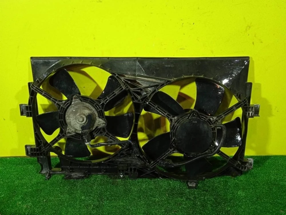 Диффузор радиатора Mitsubishi Outlander XL 2007 1360A041 CW 6B31-0-70L