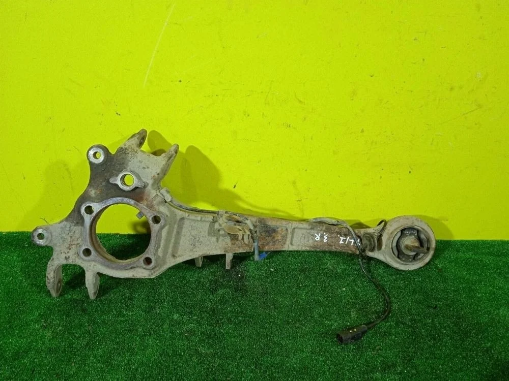 Рычаг продольный Mitsubishi Outlander XL 2007 4125A034 CW 6B31-0-70L, задний правый