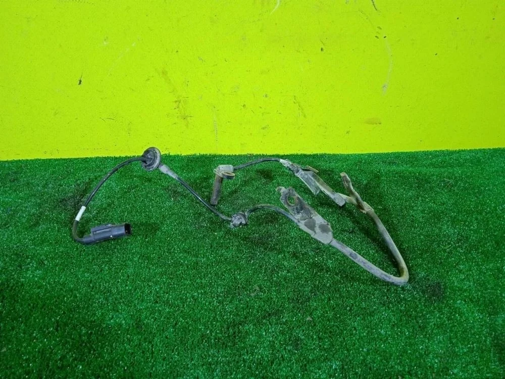 Датчик ABS Mitsubishi Outlander Xl 2007 4670A576 CW 6B31-0-70L, передний правый