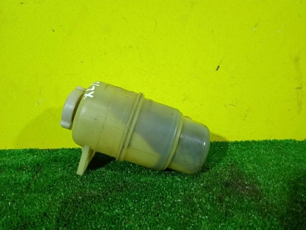 Бачок гидроусилителя руля Mitsubishi Outlander Xl 2007 MN101937 CW 6B31-0-70L