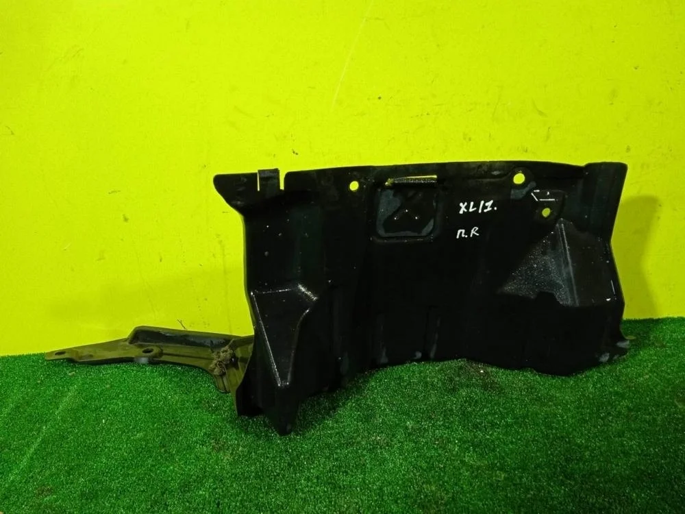 Защита двигателя Mitsubishi Outlander XL 2007 5370A326 CW 6B31-0-70L, правая