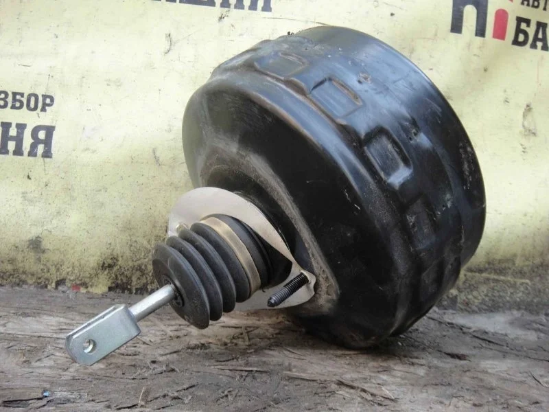 Вакуумник тормозной Mercedes E-Class A0054308530 W207