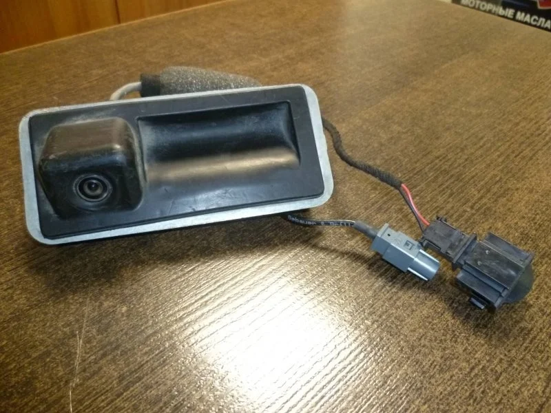 Камера заднего вида Audi A6 8K0980551B