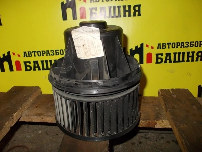 Моторчик печки Ford Focus 1696010 3