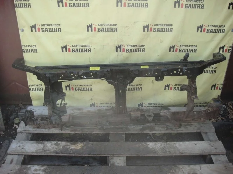 Панель передняя (телевизор) Nissan Navara F2500EB3MA