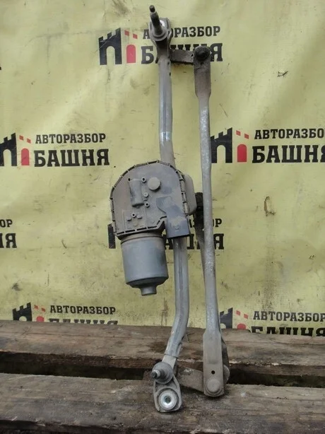 Стеклоочиститель Audi Q5 8R1955023D, передний