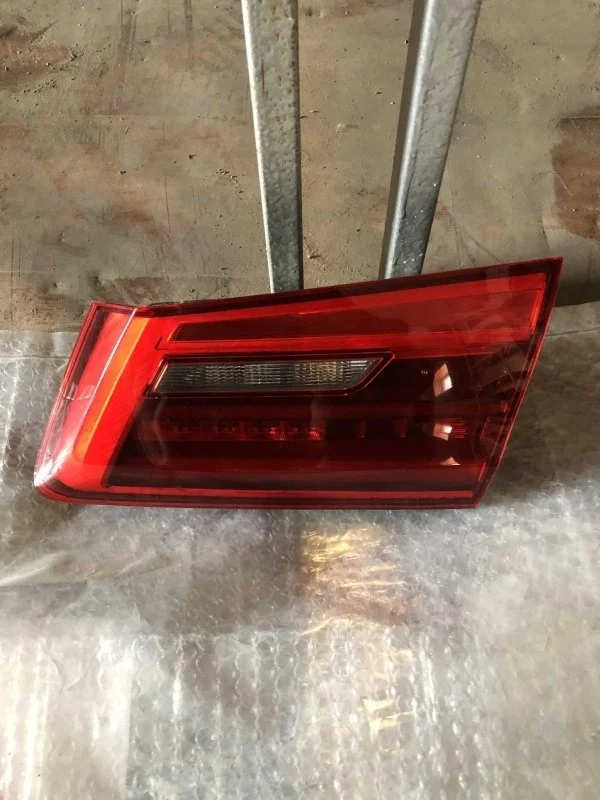 Фонарь BMW 5 63217376474 G30, правый