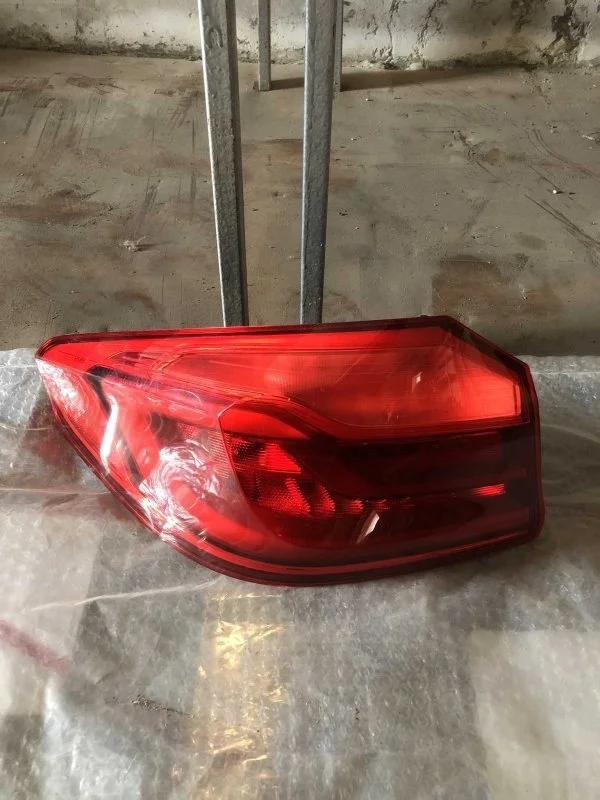 Фонарь BMW 5 63217376463 G30, левый