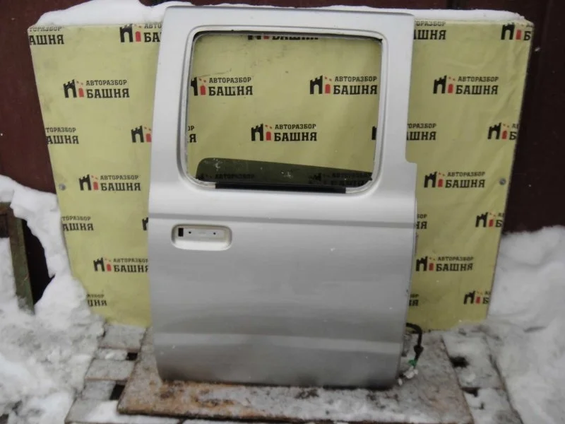 Дверь боковая Nissan NP300 H21002STMG, задняя правая