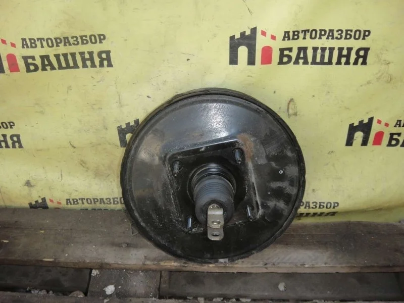 Вакуумник тормозной Toyota Rav4 4461042131 ACA20 1AZFE