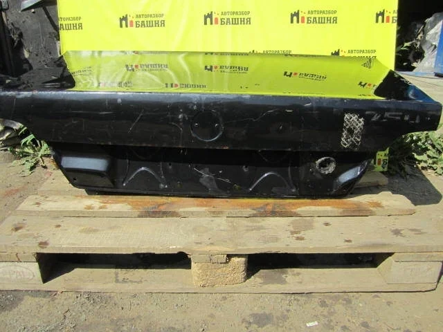 Крышка багажника Bmw 7 41628230560 E38