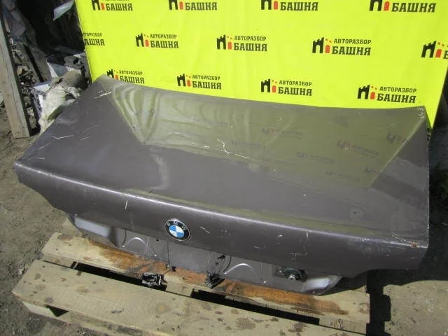 Крышка багажника Bmw 7 41628230560 E38