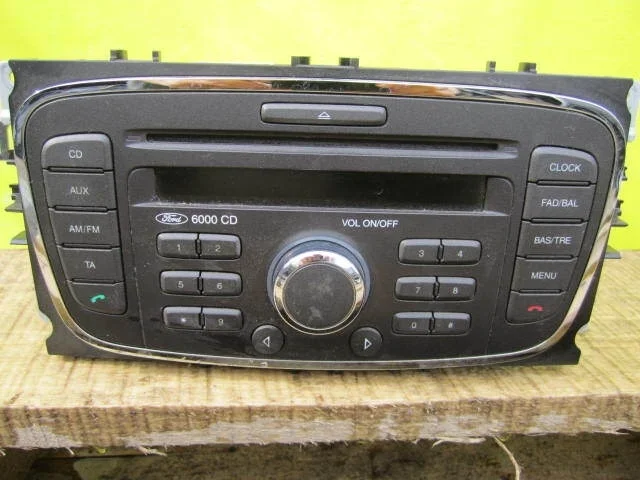 Магнитола Ford Focus 1825943 2