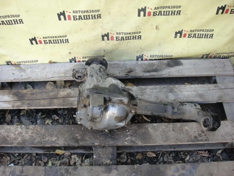 Редуктор Nissan Patrol 385001LB3A Y62 VK56VD, передний