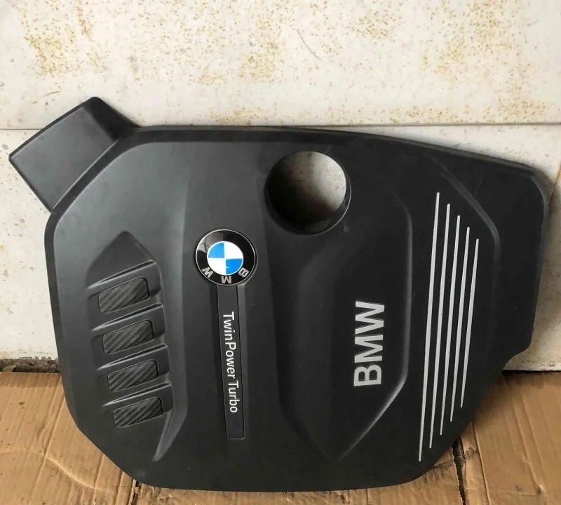 Крышка двс декоративная BMW 5 11148514204 G30